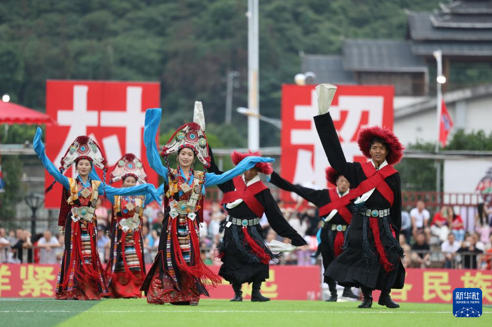 贵州“村超”上演端午好戏