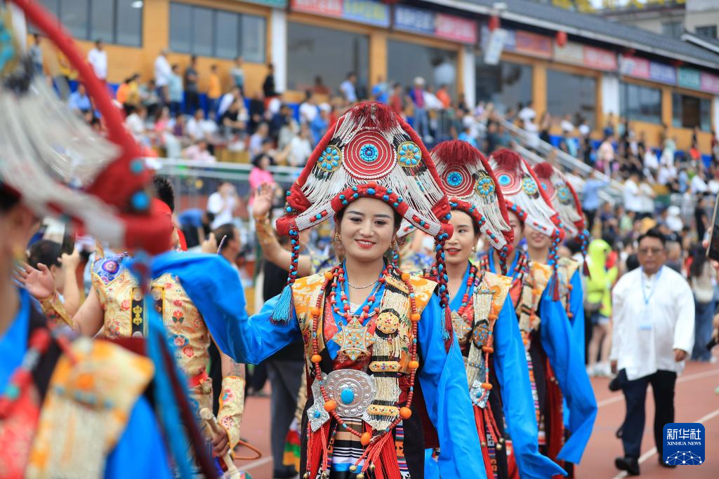 贵州“村超”上演端午好戏