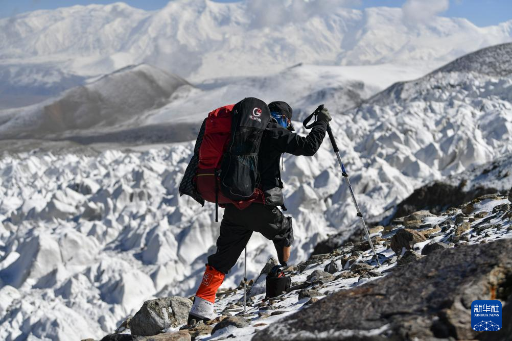 登山——挑战，为登峰