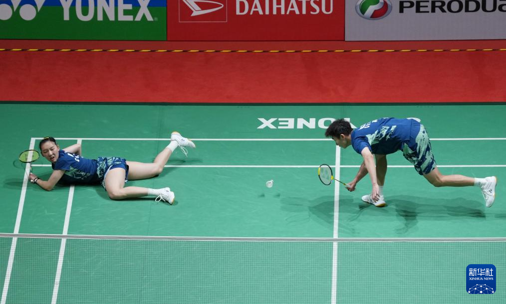 羽毛球——马来西亚大师赛：冯彦哲/黄东萍夺得混双冠军