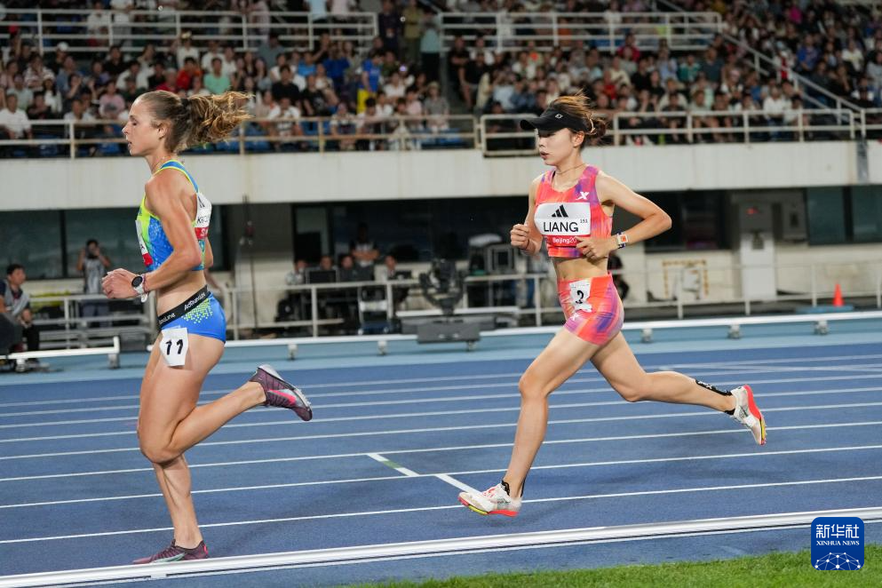 2025年世界田联洲际巡回赛：梁田田夺得女子3000米冠军