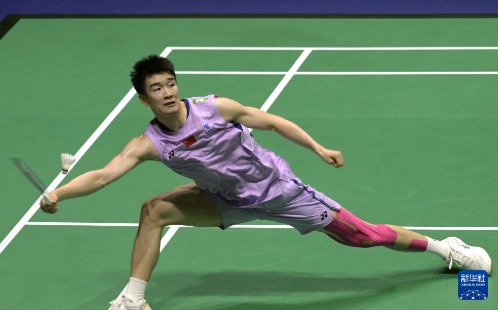 羽毛球——香港公开赛：李诗沣男单夺冠