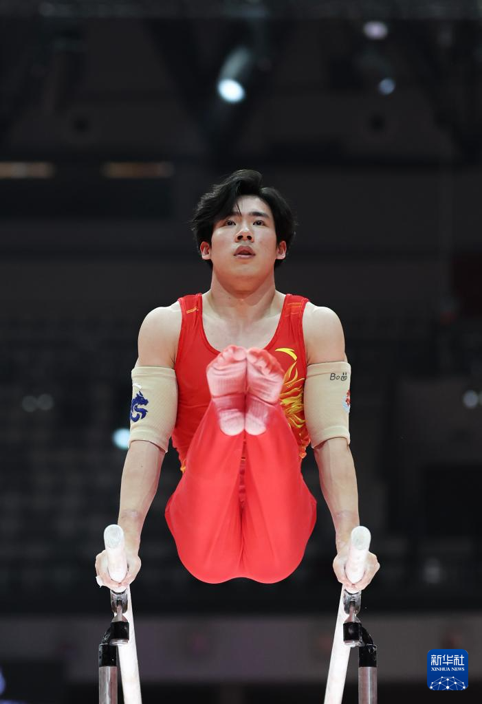 体操——世锦赛：中国队亮相男子资格赛