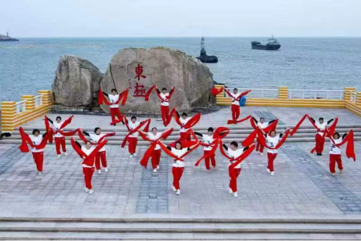 万村女性展风姿丨刘萍：让全民健身之花在海岛渔村绽放