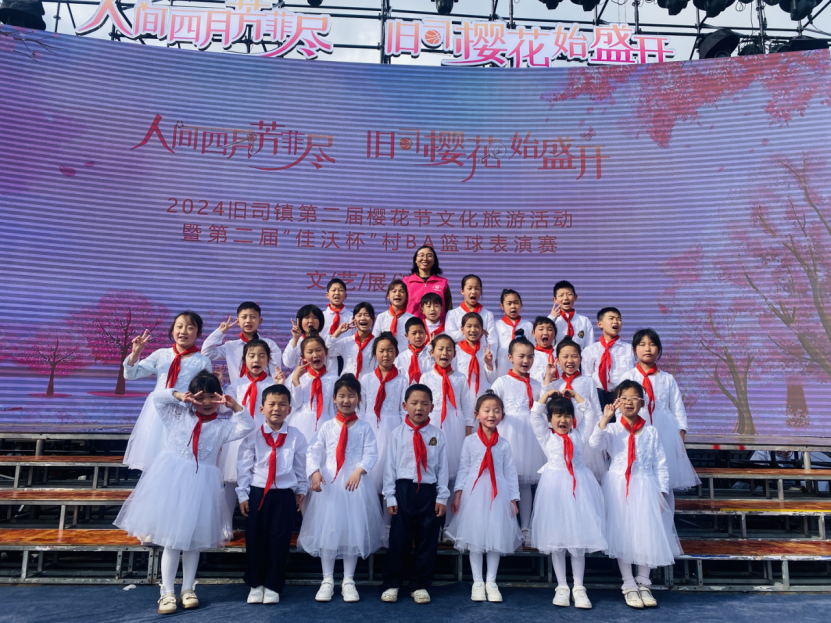 万村女性展风姿｜罗燕妮：情系 “一老一小”，将科学健身种子撒遍乡野