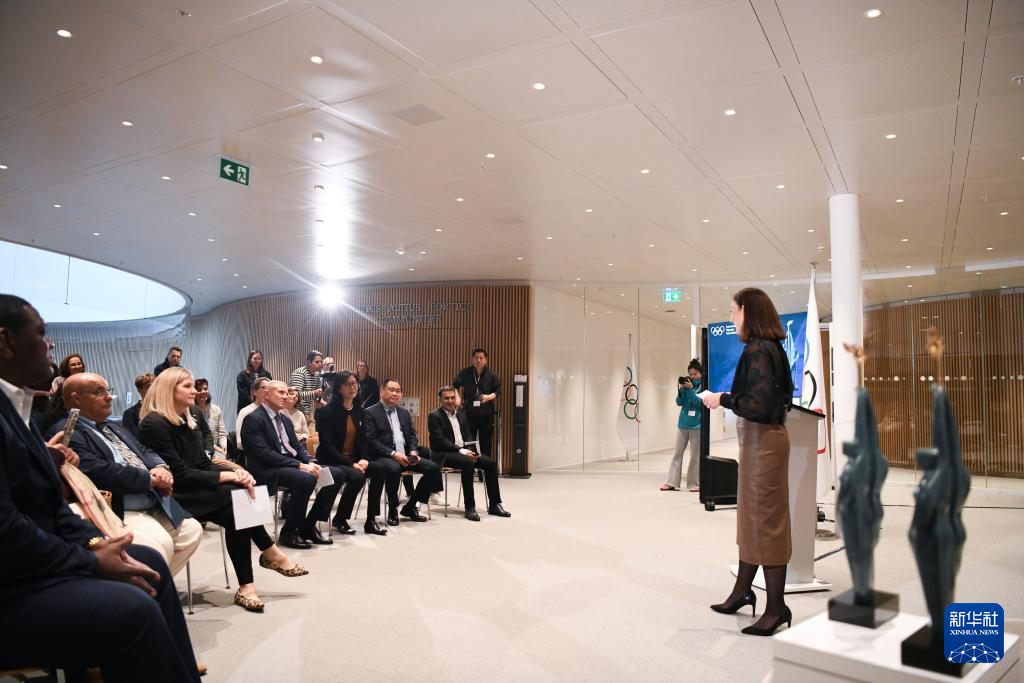 郎平获国际奥委会教练员终身成就奖