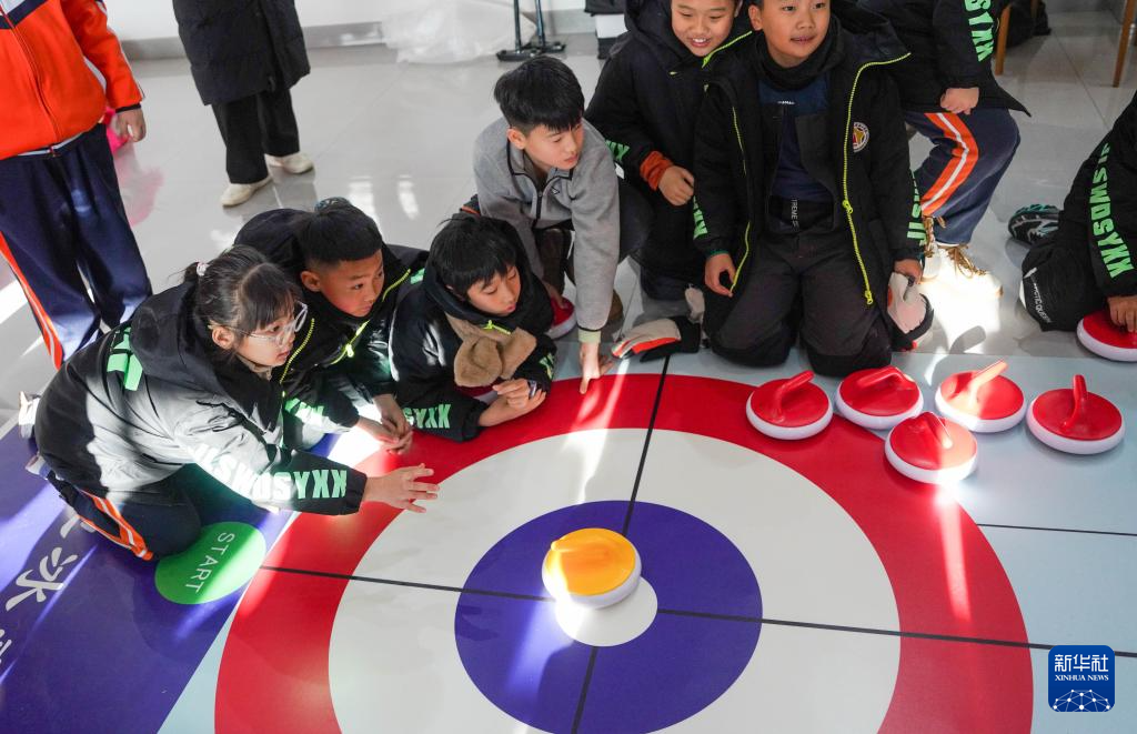 “雪假”开启 吉林青少年奔赴冰雪运动之约