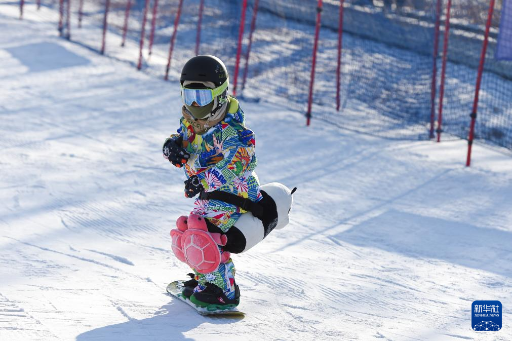 “雪假”开启 吉林青少年奔赴冰雪运动之约