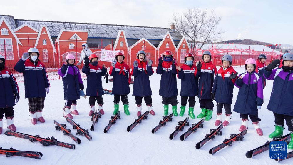 “雪假”开启 吉林青少年奔赴冰雪运动之约