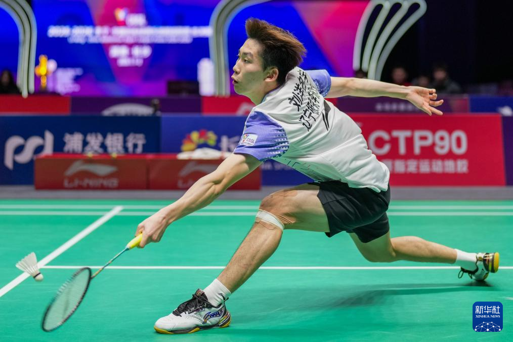 羽毛球——中国俱乐部超级联赛:厦门银行队获冠军