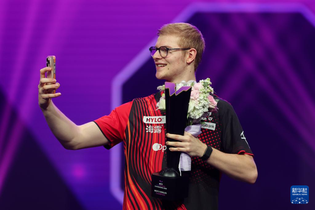 WTT重庆冠军赛:温瑞博获得男单亚军