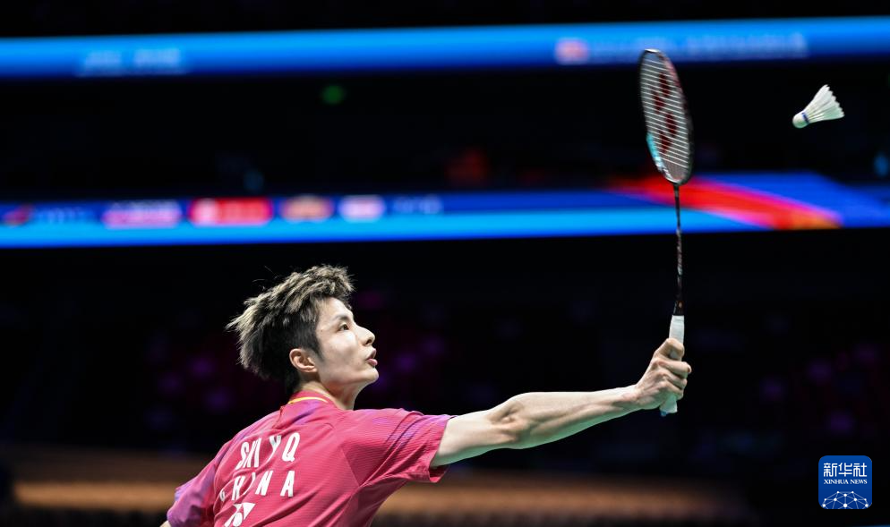 羽毛球亚锦赛|石宇奇夺得男单冠军
