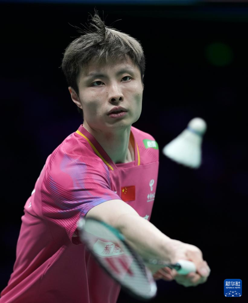 羽毛球亚锦赛|石宇奇夺得男单冠军
