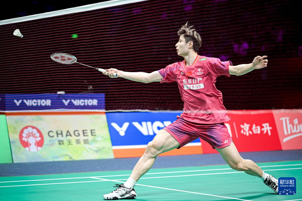 羽毛球亚锦赛|石宇奇夺得男单冠军
